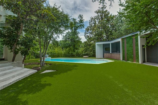 9930 Strait Lane, Dallas, TX 75220