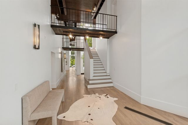 9930 Strait Lane, Dallas, TX 75220