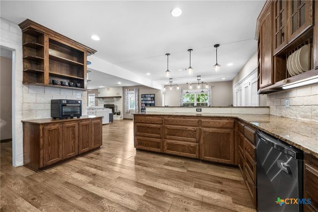 601 Valley Road, Killeen, TX 76541