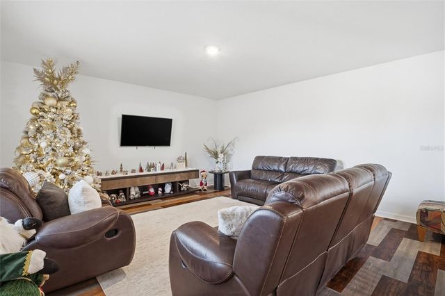 151 MARAVILLA WAY, Groveland, FL 34736