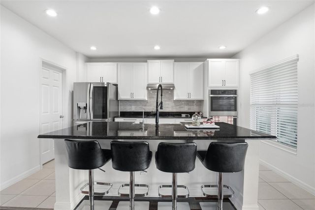 151 MARAVILLA WAY, Groveland, FL 34736