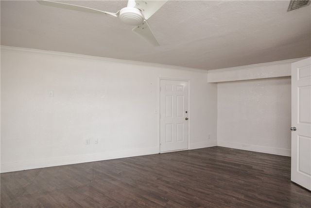 4029 Congressional Dr, Corpus Christi, TX 78413