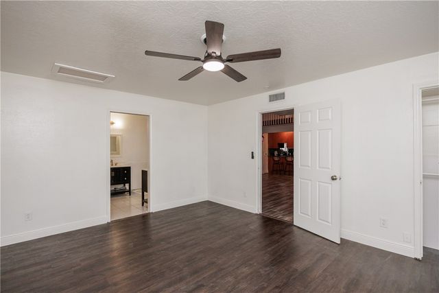 4029 Congressional Dr, Corpus Christi, TX 78413