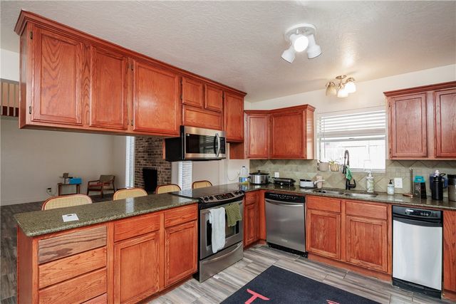 4029 Congressional Dr, Corpus Christi, TX 78413