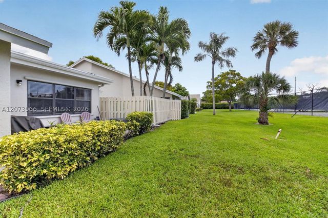 2320 NW 12th St, Delray Beach, FL 33445
