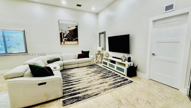 2320 NW 12th St, Delray Beach, FL 33445
