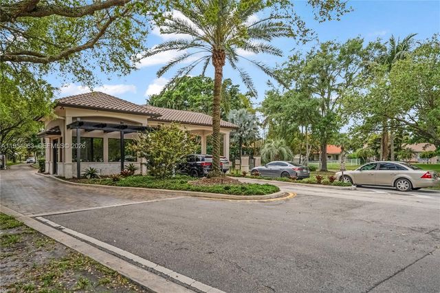 10356 Quito St, Cooper City, FL 33026