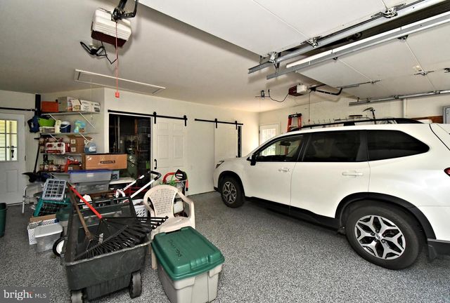 2125 UPPER RIDGE RD, Green Lane, PA 18054