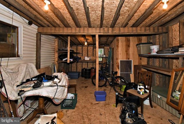 2125 UPPER RIDGE RD, Green Lane, PA 18054