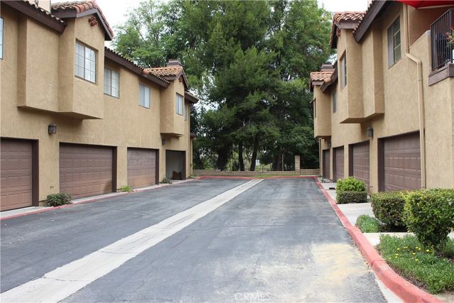 1447 Kauai, West Covina, CA 91792