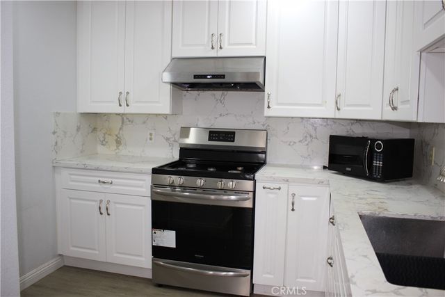 1447 Kauai, West Covina, CA 91792
