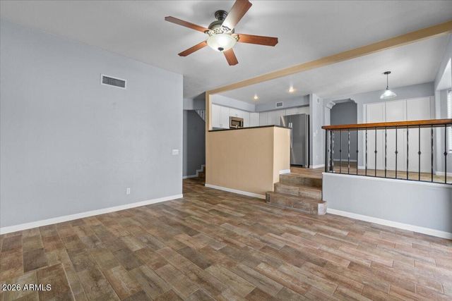 3260 S LAGUNA Drive, Chandler, AZ 85248
