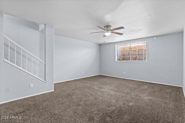 3260 S LAGUNA Drive, Chandler, AZ 85248