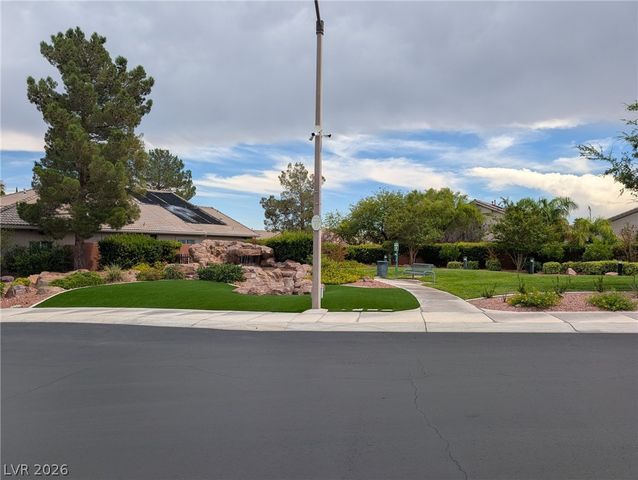 11000 Pine Knolls Court, Las Vegas, NV 89144