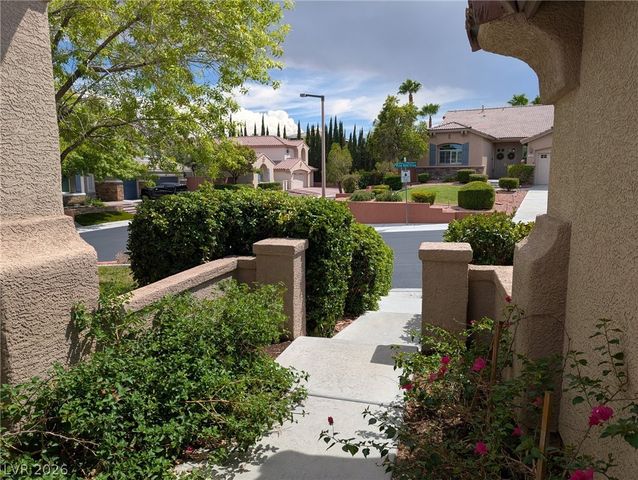 11000 Pine Knolls Court, Las Vegas, NV 89144