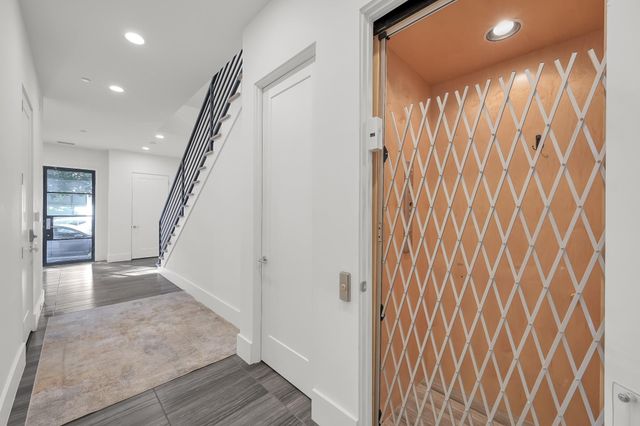 3207 Revere Street, Houston, TX 77098