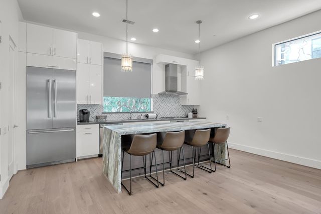 3207 Revere Street, Houston, TX 77098