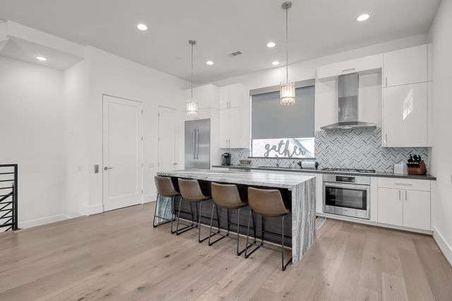 3207 Revere Street, Houston, TX 77098