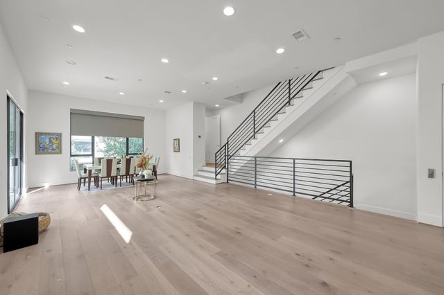 3207 Revere Street, Houston, TX 77098