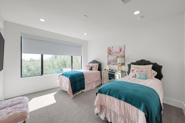 3207 Revere Street, Houston, TX 77098