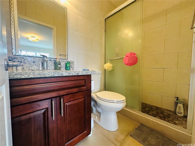 98-163 Kaulike Drive, Pearl City, HI 96782