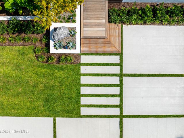 625 Dundee Drive, Wilmington, NC 28405