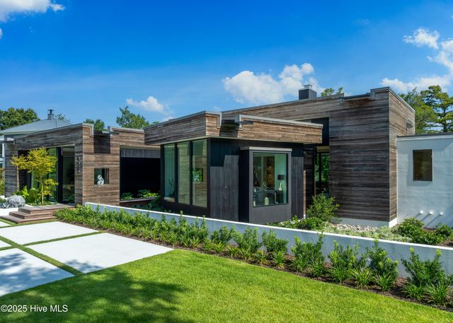 625 Dundee Drive, Wilmington, NC 28405