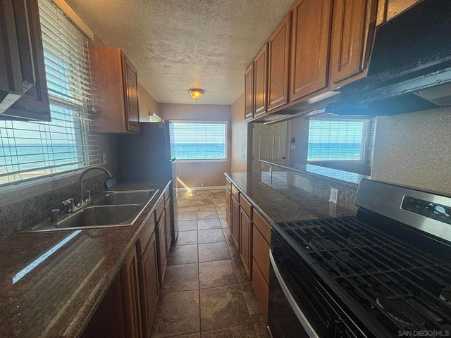 514 S The Strand A, Oceanside, CA 92054