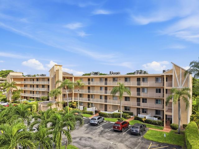 7145 Huntington Lane 205, Delray Beach, FL 33446