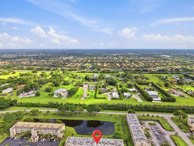 7145 Huntington Lane 205, Delray Beach, FL 33446
