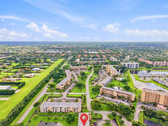 7145 Huntington Lane 205, Delray Beach, FL 33446