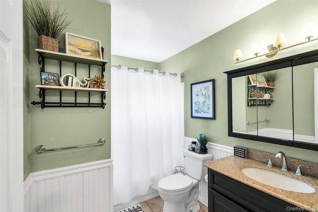 53 Calvert Avenue, Commack, NY 11725