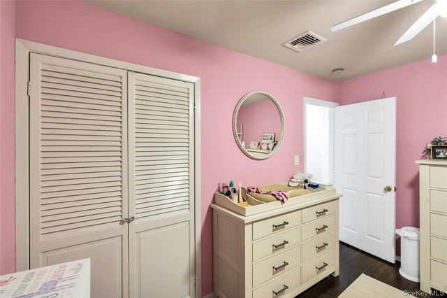 53 Calvert Avenue, Commack, NY 11725