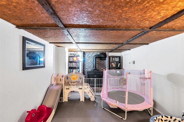 53 Calvert Avenue, Commack, NY 11725