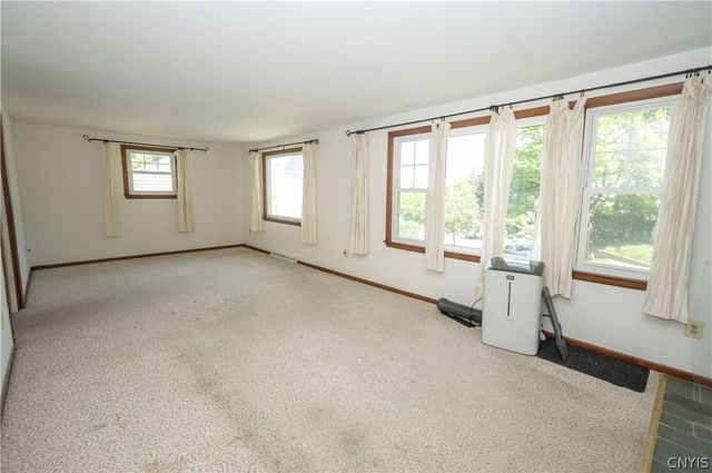 155 VIEAU Drive, Syracuse, NY 13207