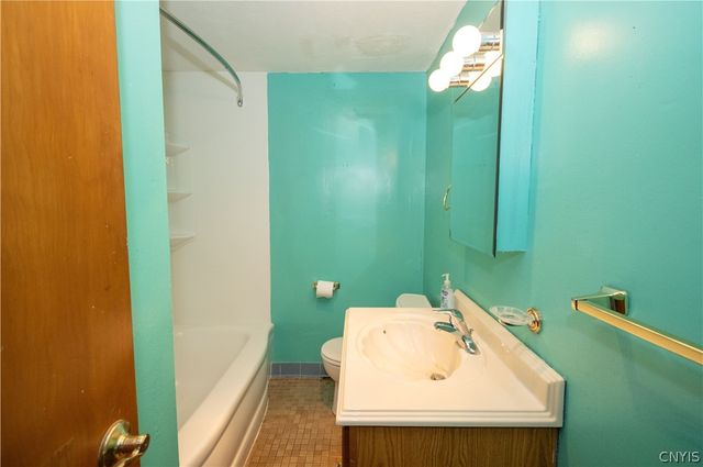 155 VIEAU Drive, Syracuse, NY 13207