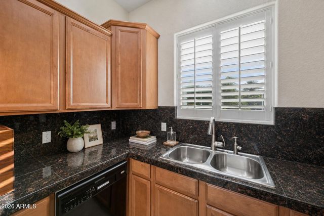 7027 N SCOTTSDALE Road 250, Paradise Valley, AZ 85253