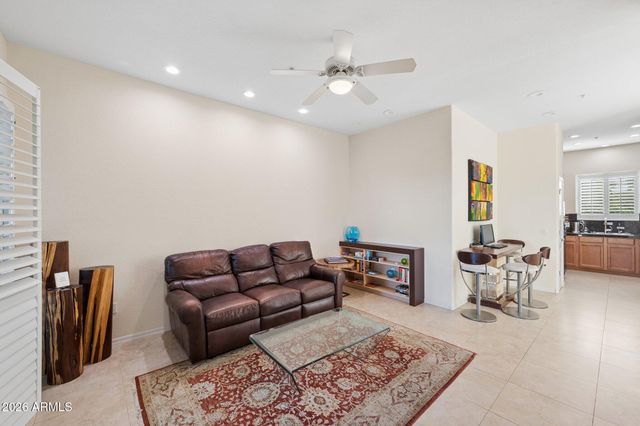 7027 N SCOTTSDALE Road 250, Paradise Valley, AZ 85253