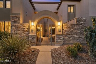 7027 N SCOTTSDALE Road 250, Paradise Valley, AZ 85253
