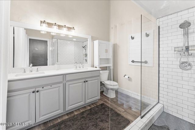 3950 ARBOR BLUFF Lane E, Jacksonville, FL 32225