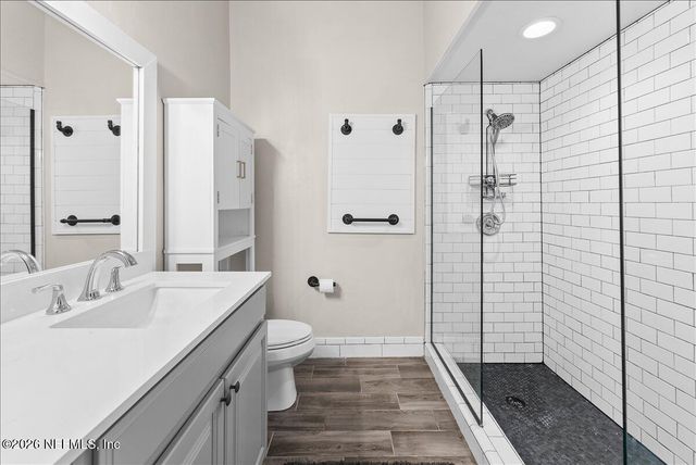 3950 ARBOR BLUFF Lane E, Jacksonville, FL 32225