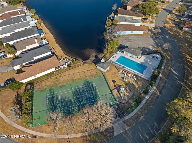 3950 ARBOR BLUFF Lane E, Jacksonville, FL 32225