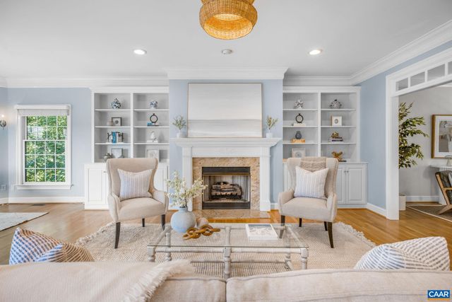 2420 PENDOWER LN, Keswick, VA 22947