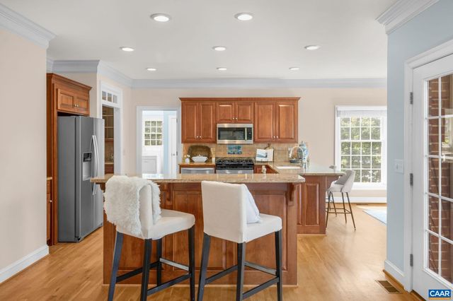 2420 PENDOWER LN, Keswick, VA 22947