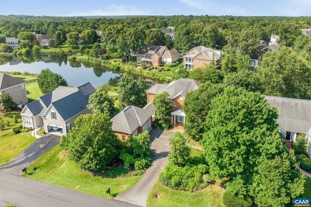 2420 PENDOWER LN, Keswick, VA 22947