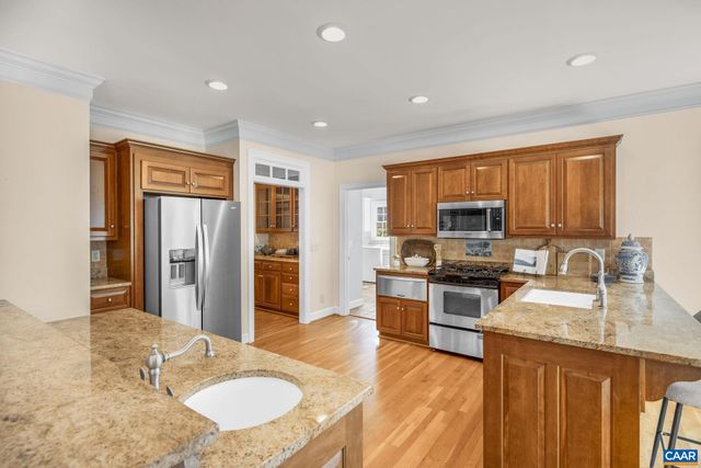 2420 PENDOWER LN, Keswick, VA 22947