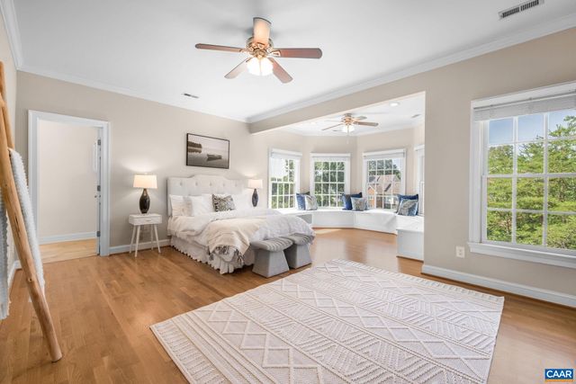 2420 PENDOWER LN, Keswick, VA 22947