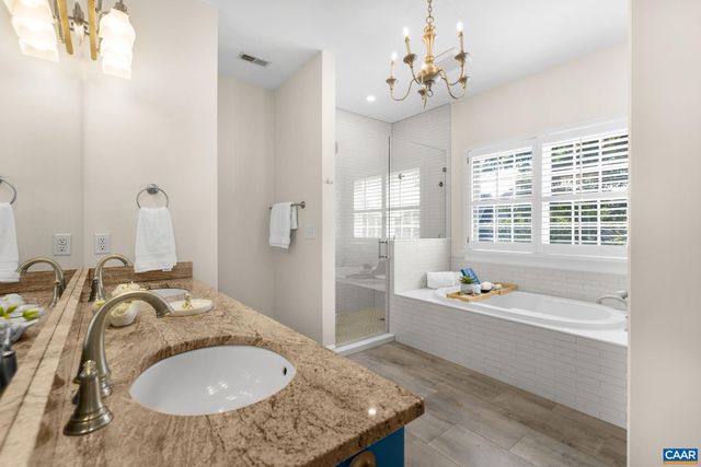 2420 PENDOWER LN, Keswick, VA 22947