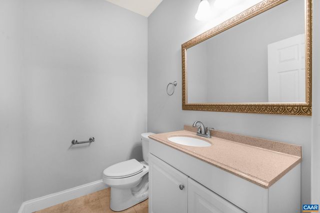 2420 PENDOWER LN, Keswick, VA 22947