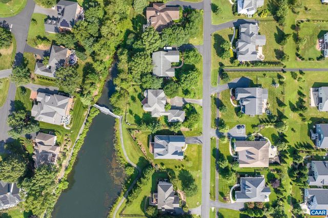 2420 PENDOWER LN, Keswick, VA 22947